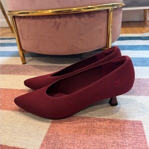 Vivaia - Chic Burgundy Women's Kitten Heels